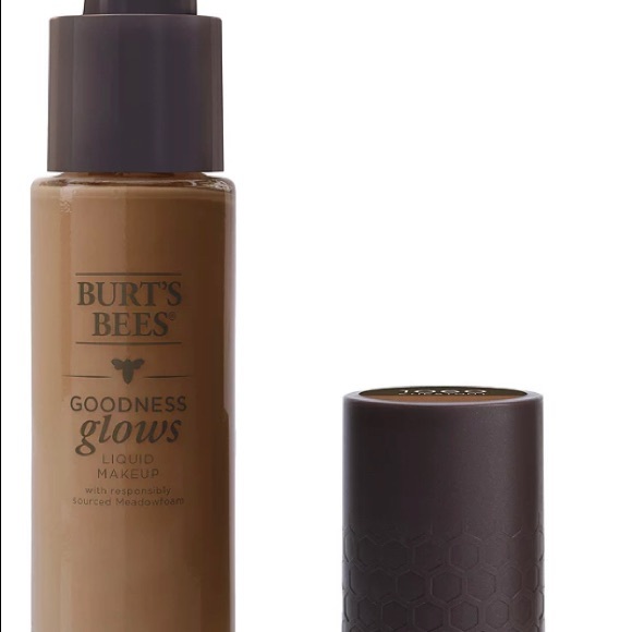 Burts Bees Goodness Glows Liquid Makeup, Chestnut for dark skin - Picture 3 of 3